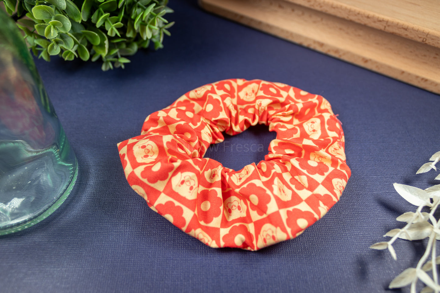 Shadow Bowbow // Scrunchie