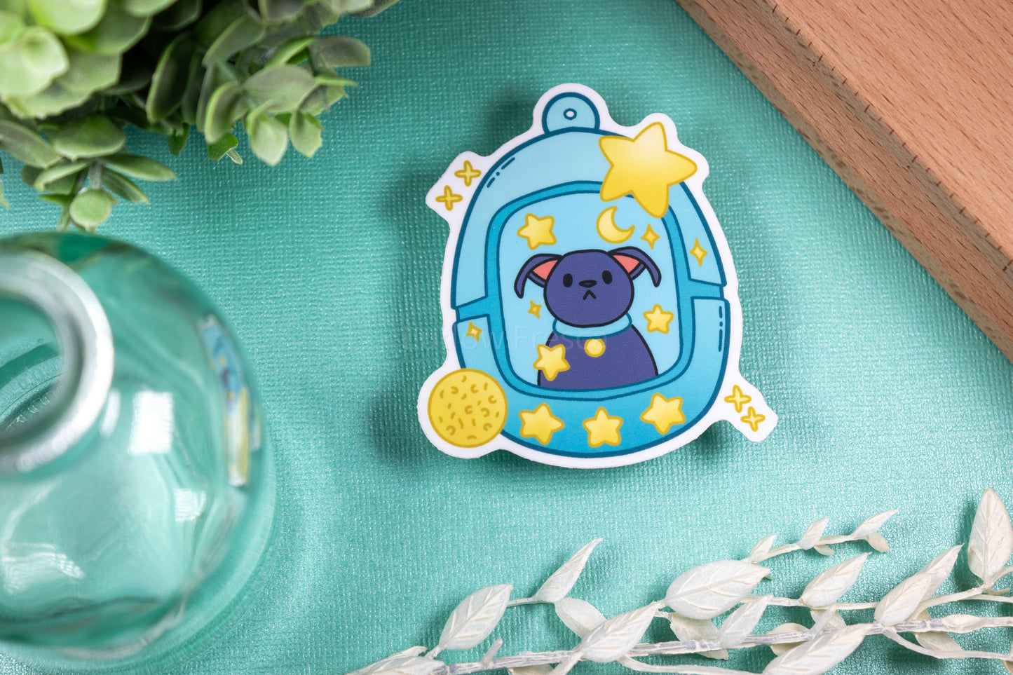 Loona Lunatic -- Loonagotchi // Vinyl Sticker