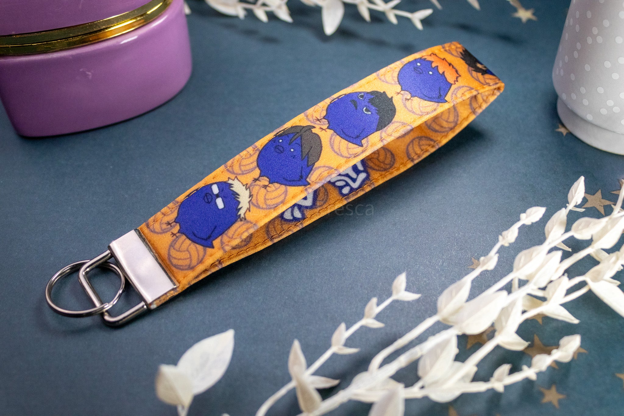 HQ Birds -- Old // Key Fob Wristlet