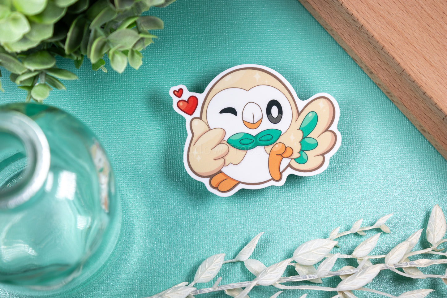 Finger Heart Owl // Vinyl Sticker